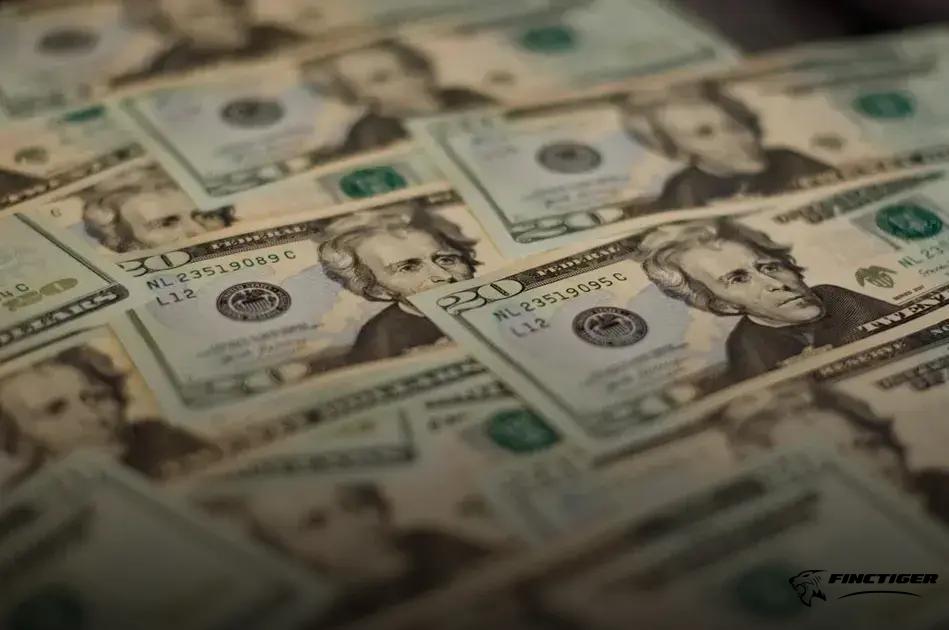 Improving Credit Scores with AI Technology