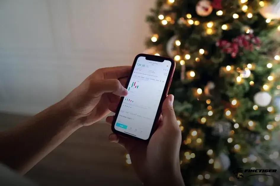 Understanding Annual Fees and Interest Rates